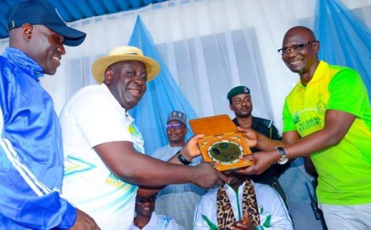  Nasarawa FA Confers Football Icon Award On Aliyu Bello